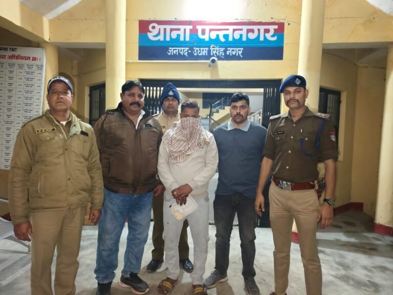 एसटीएफ ने करीब 20 लाख रूपये की स्मैक के साथ एक नशा तस्कर गिरफ्तार